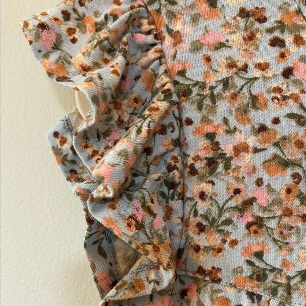 Lane Bryant Cap Sleeve Ruffled Tie Front Blouse Size 10/12 - Picture 4 of 5